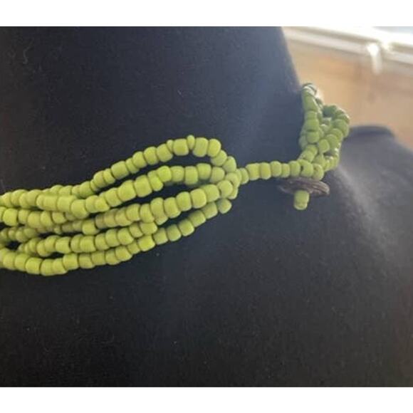 Green Beads Necklace Choker - Picture 2 of 5